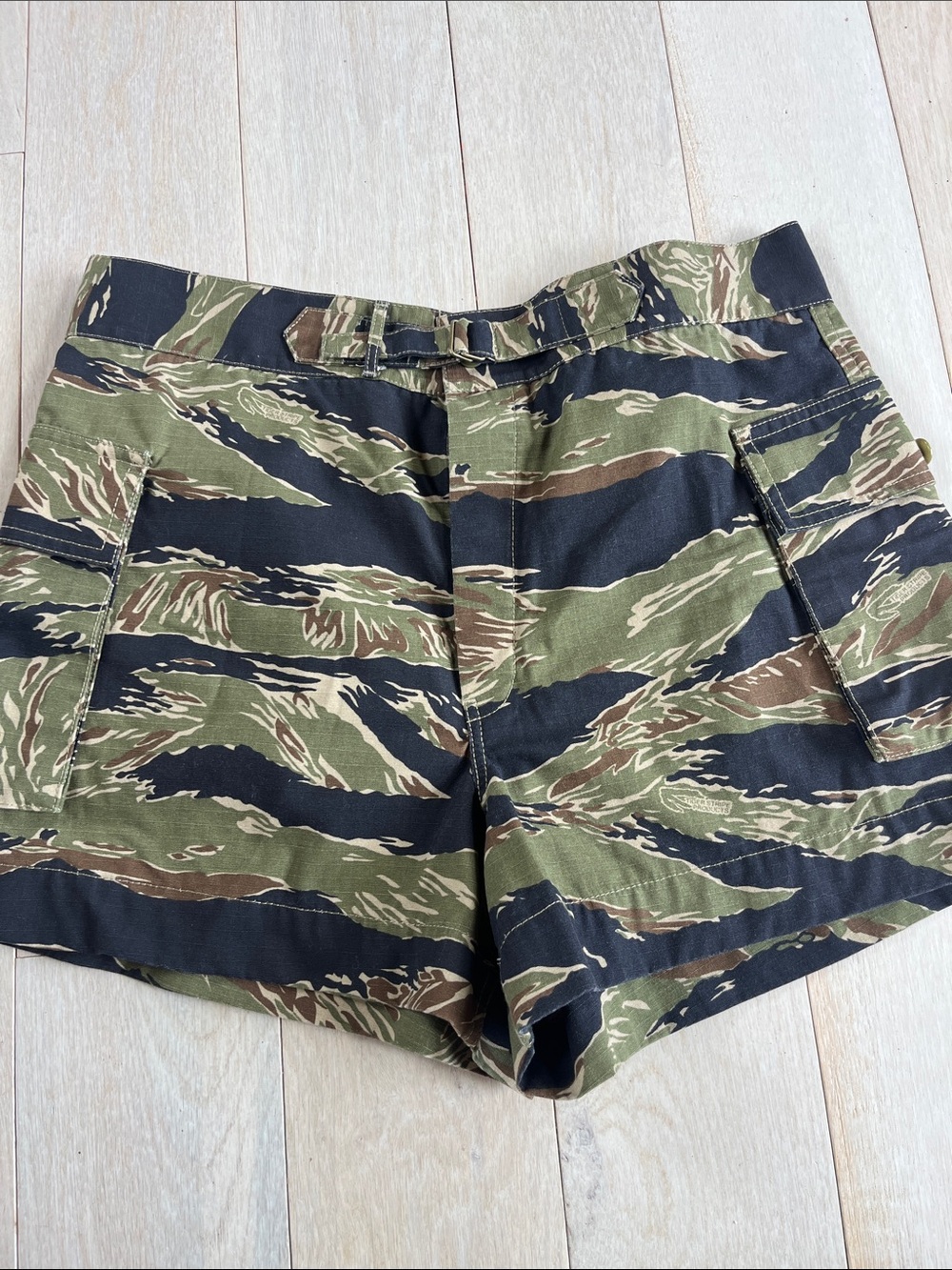 The Great brand Camouflage Cargo Shorts Green Tiger Stripe Vietnam inspi
